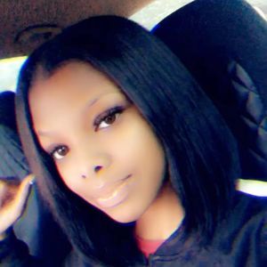 Meet your Posher, Dasia